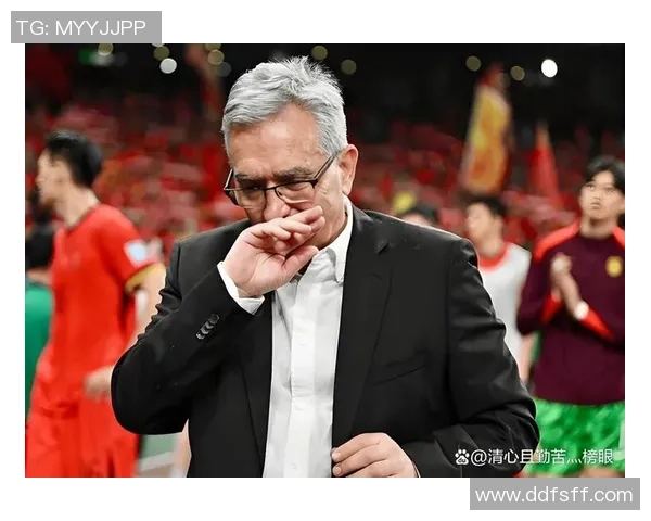 退役足球明星的传奇人生与未来发展之路探讨